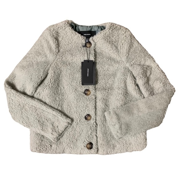 Vero Moda NWT Amanda Short Faux Fur Teddy in Mineral Gray Size XS - Picture 3 of 13